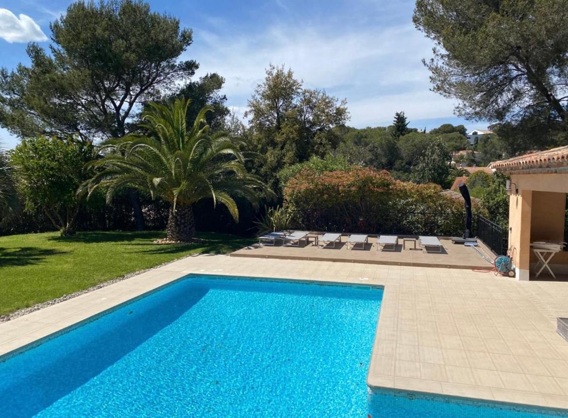 Belle Villa Dans Clos Prive - Saint Raphael Boulouris Eksteriør bilde