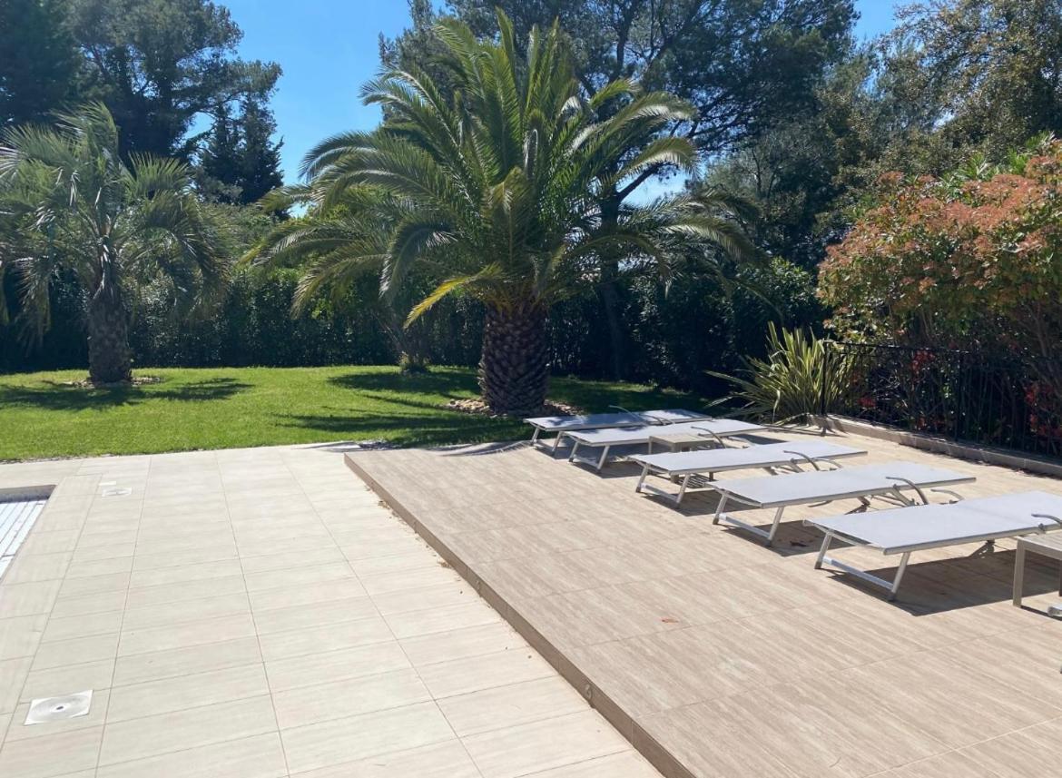 Belle Villa Dans Clos Prive - Saint Raphael Boulouris Eksteriør bilde