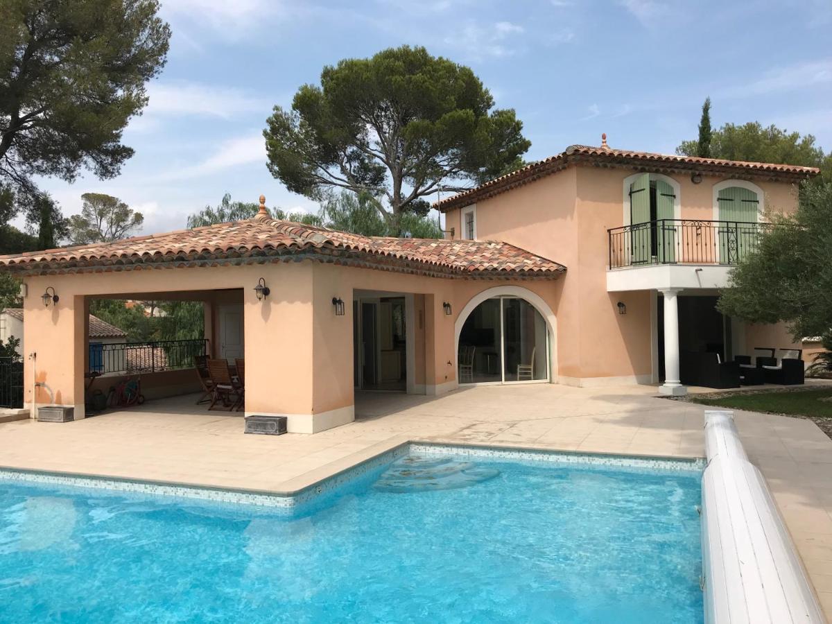 Belle Villa Dans Clos Prive - Saint Raphael Boulouris Eksteriør bilde
